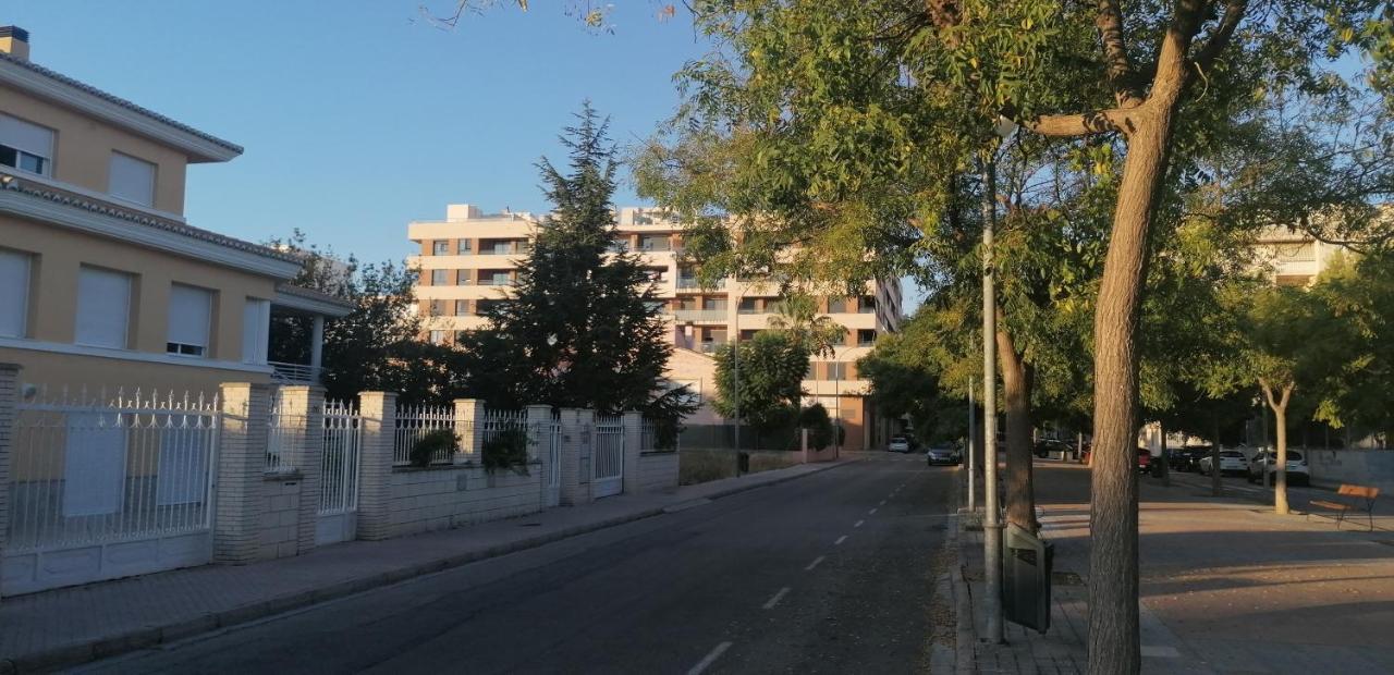 Comfortable Apartment With Airco - Isaola أوليفا المظهر الخارجي الصورة
